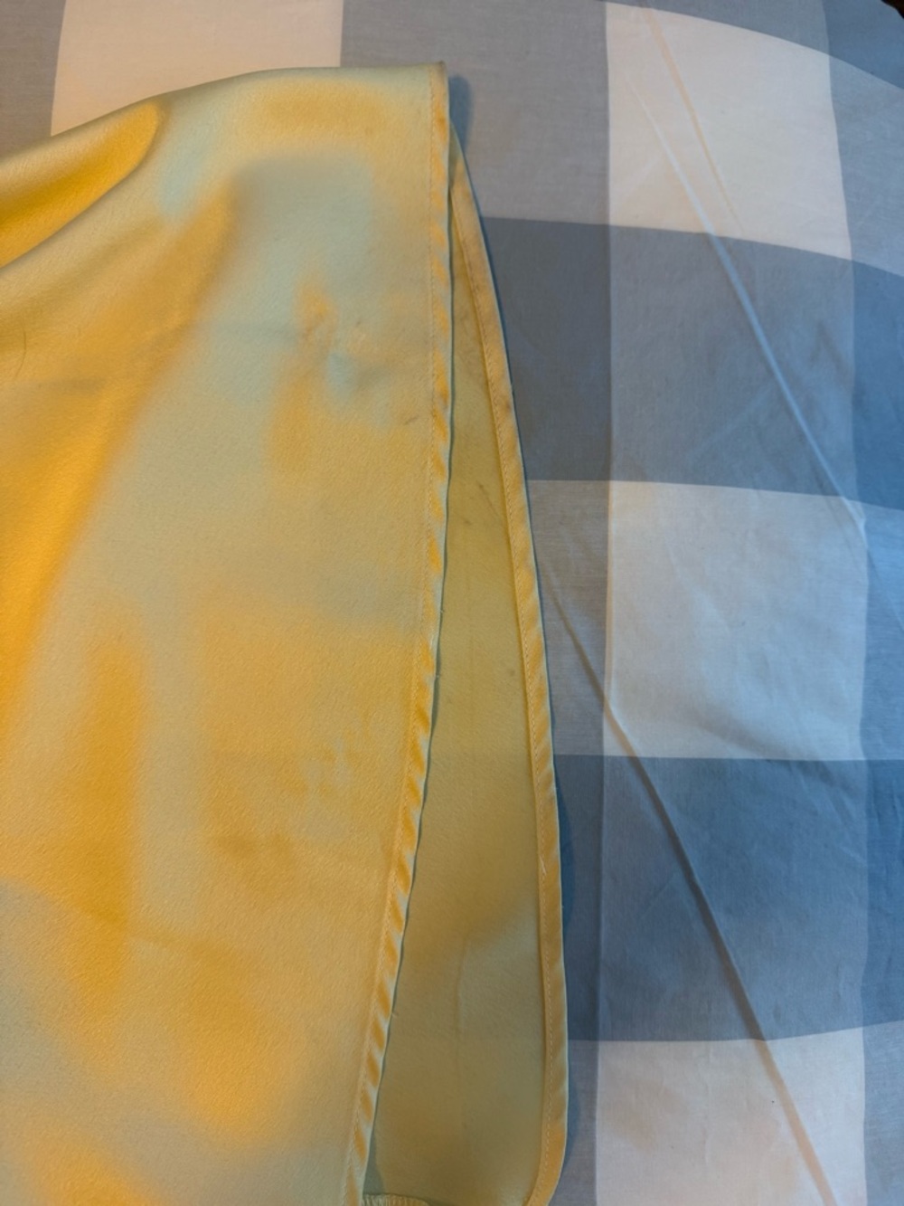 Show me your MuMu Anderson yellow dress! - Picture 7 of 7
